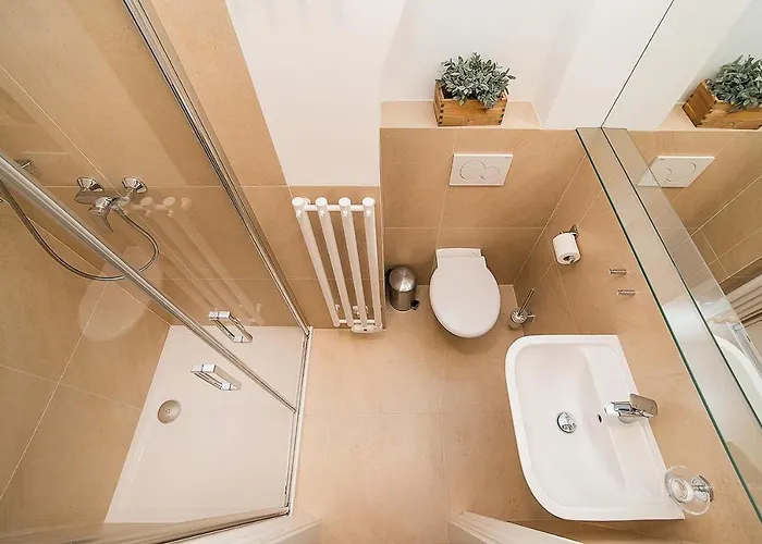 Newly Renovated 1-bed At Charles Bridge * Prága