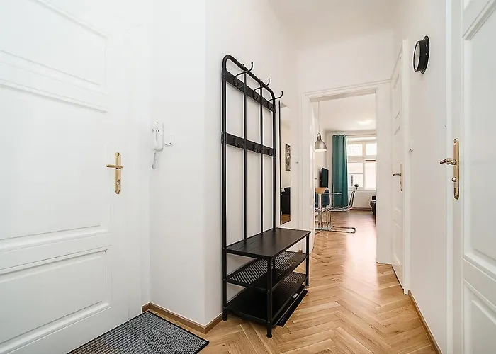 Newly Renovated 1-bed At Charles Bridge Apartman