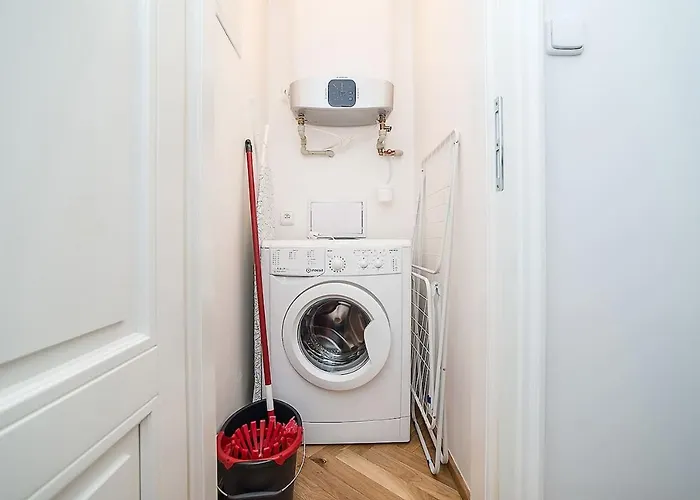 Newly Renovated 1-bed At Charles Bridge *